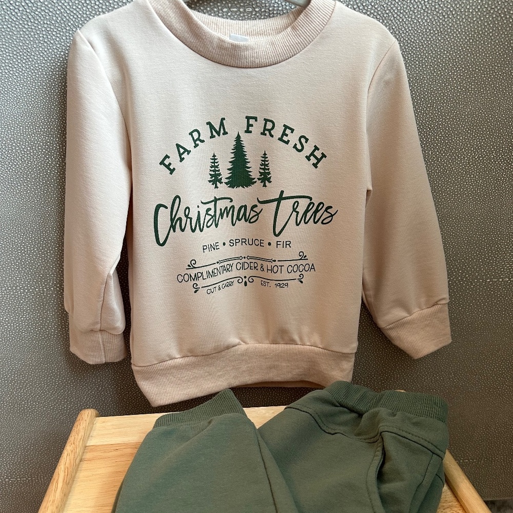 Holiday sweatsuit